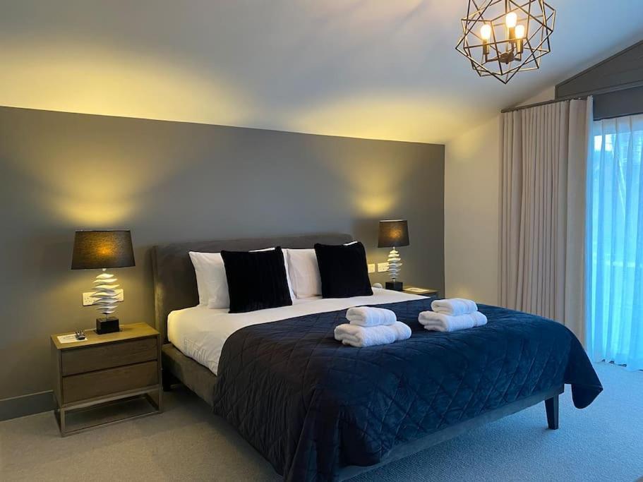 Mayflower, Luxury Norfolk Retreat - Brancaster, Sleeps 4 -12 Ngoại thất bức ảnh