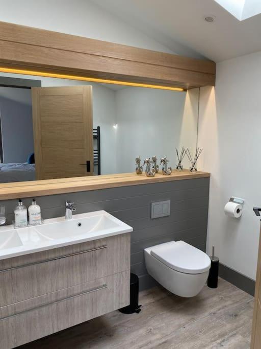 Mayflower, Luxury Norfolk Retreat - Brancaster, Sleeps 4 -12 Ngoại thất bức ảnh