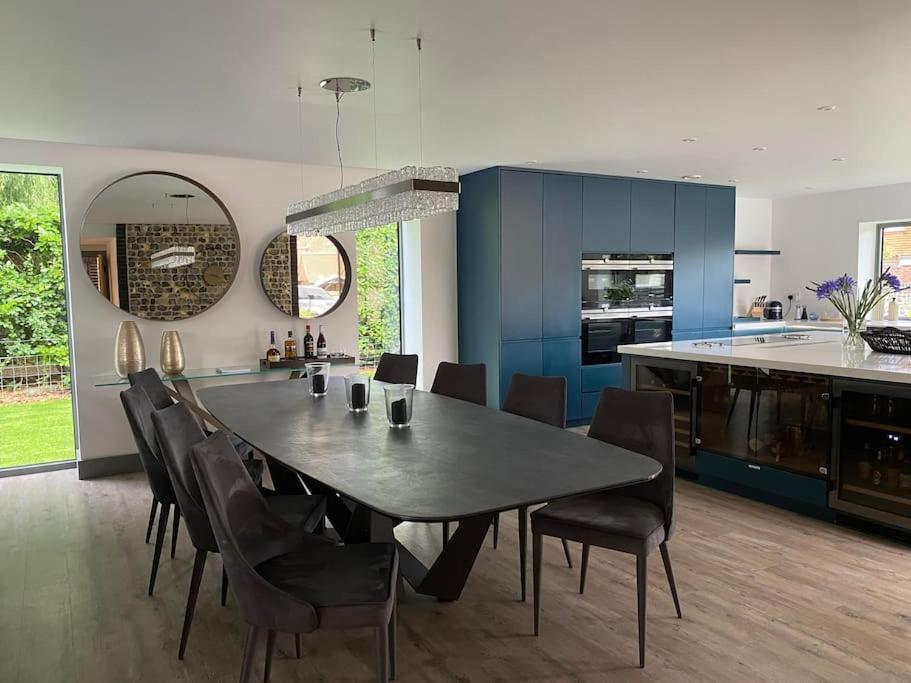 Mayflower, Luxury Norfolk Retreat - Brancaster, Sleeps 4 -12 Ngoại thất bức ảnh