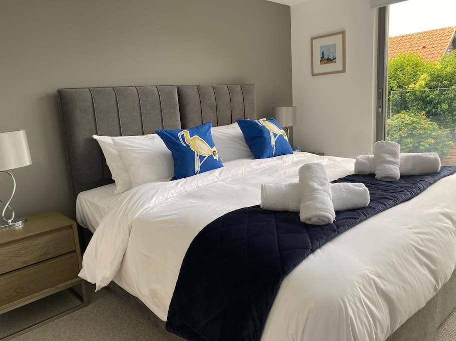 Mayflower, Luxury Norfolk Retreat - Brancaster, Sleeps 4 -12 Ngoại thất bức ảnh