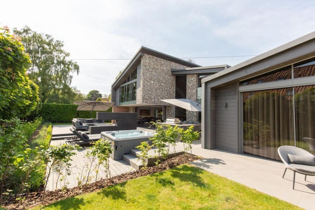 Mayflower, Luxury Norfolk Retreat - Brancaster, Sleeps 4 -12 Ngoại thất bức ảnh